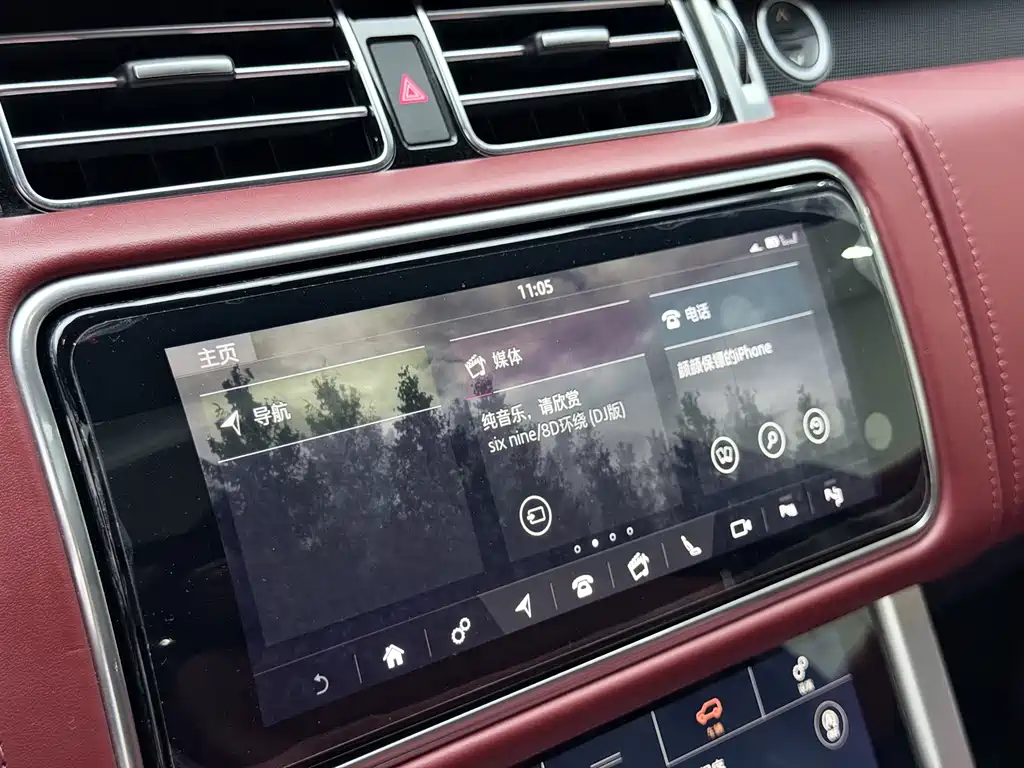 Land Rover Range Rover — миниатюра 30