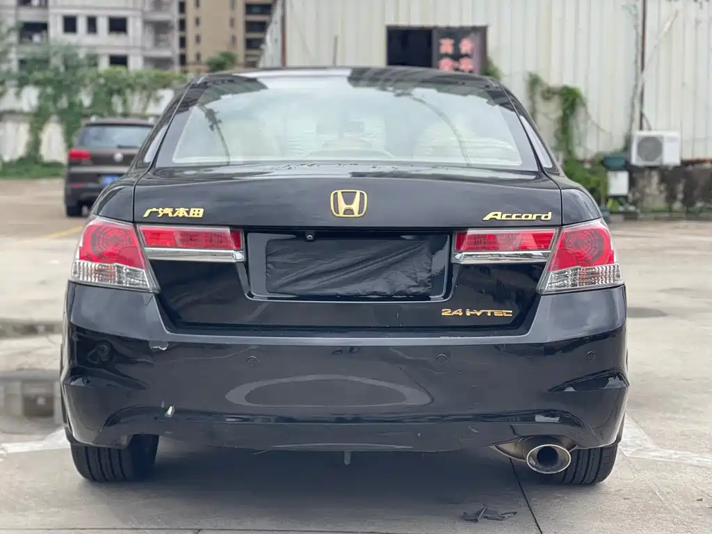 Honda Accord — миниатюра 16