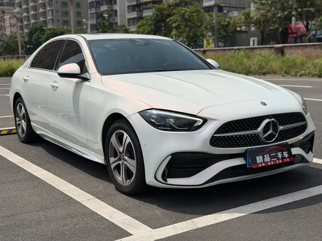 Mercedes-Benz C-Class — миниатюра 3