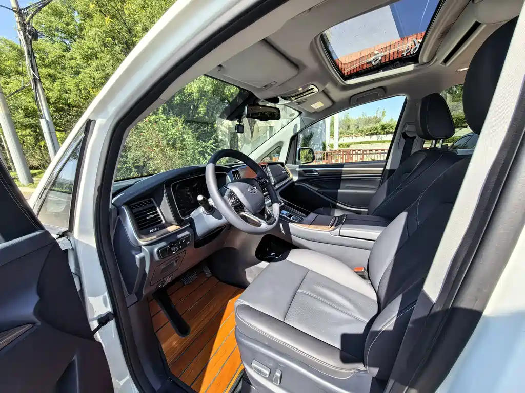 GAC Motor Trumpchi M8 — миниатюра 7