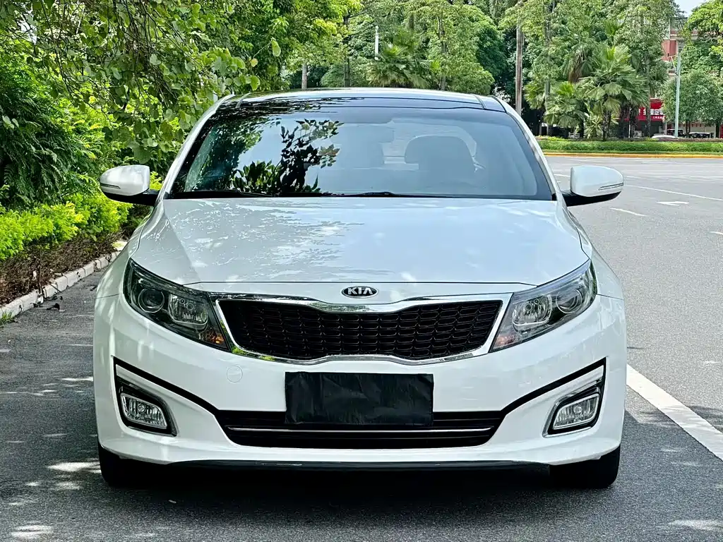 Kia K5 2014 2.0L AT LUXURY