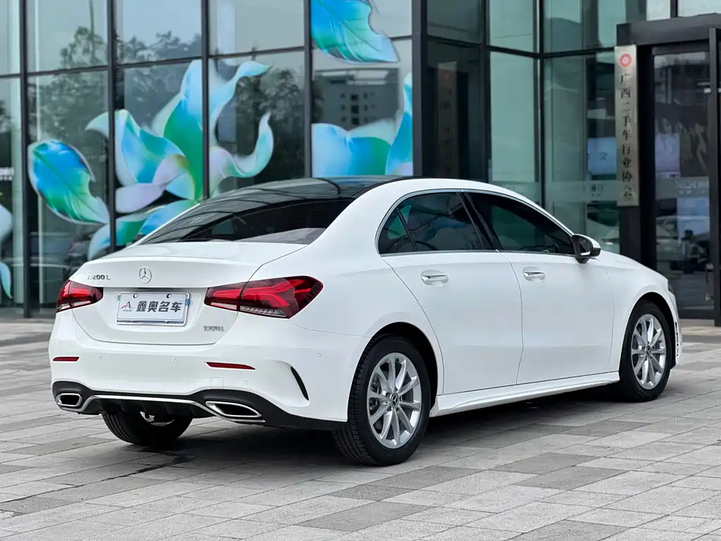 Mercedes-Benz A-Class A 2020 A 200 L Sport