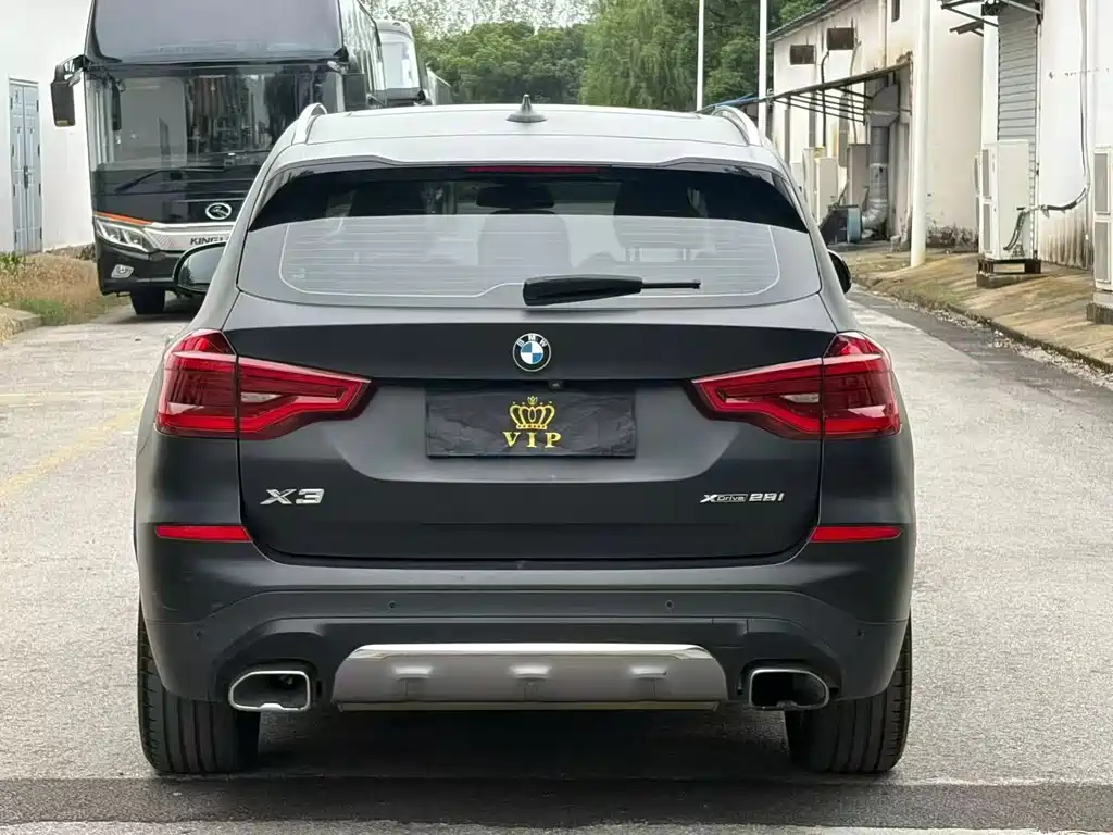 BMW X3 — миниатюра 8