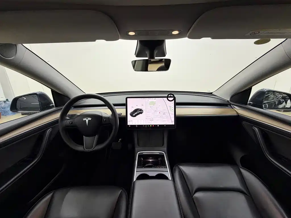 Tesla Model Y 2021 3D7