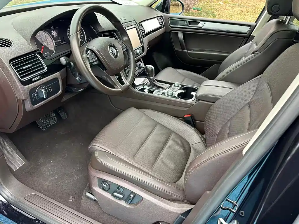 Volkswagen Touareg 2017 3.0TSI