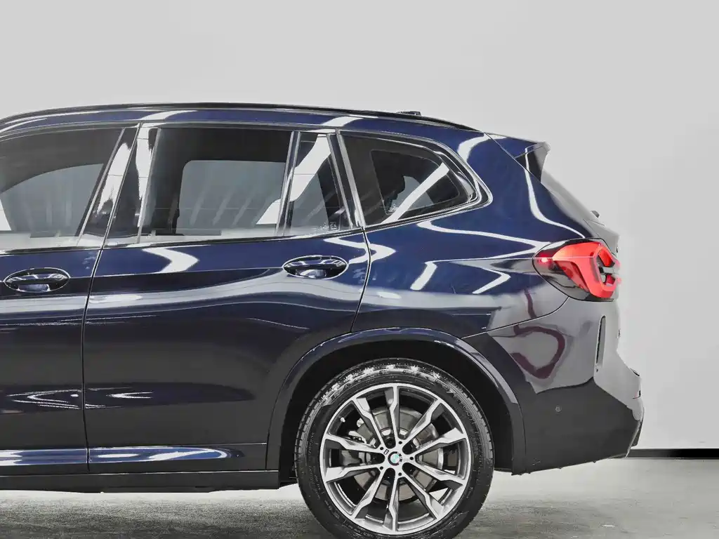 BMW X3 — миниатюра 9