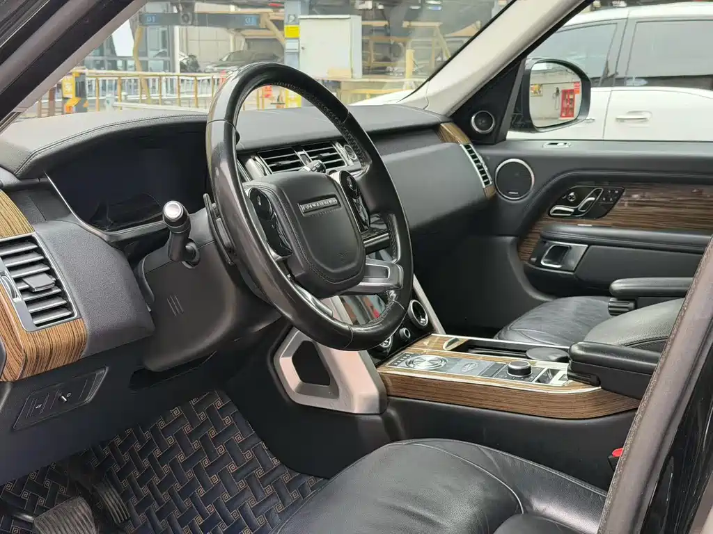 Land Rover Range Rover 2018 3.0 SC V6