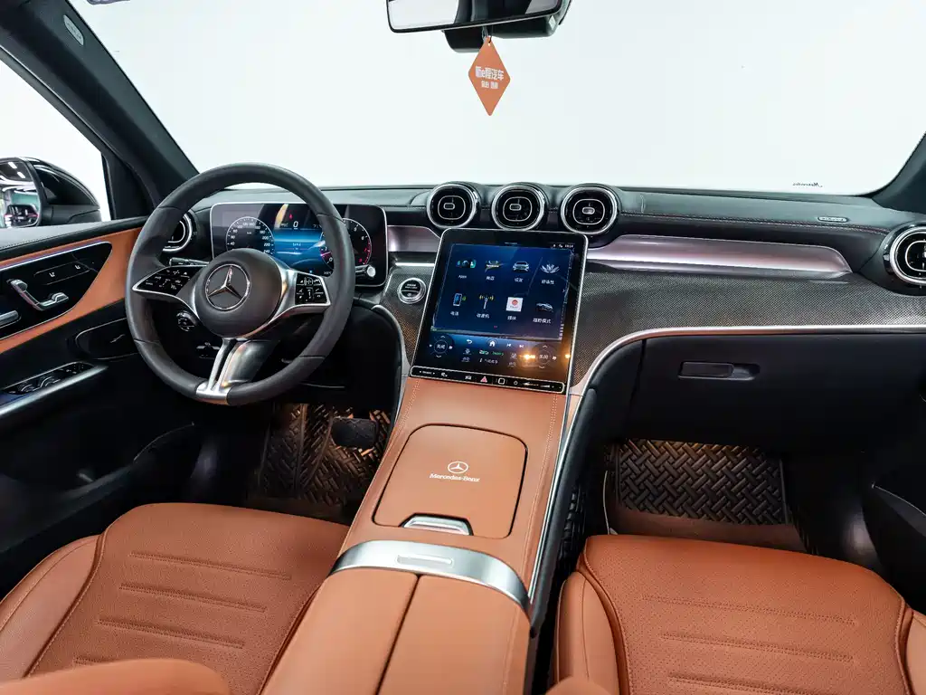Mercedes-Benz GLC 2026 GLC 260 L 4MATIC