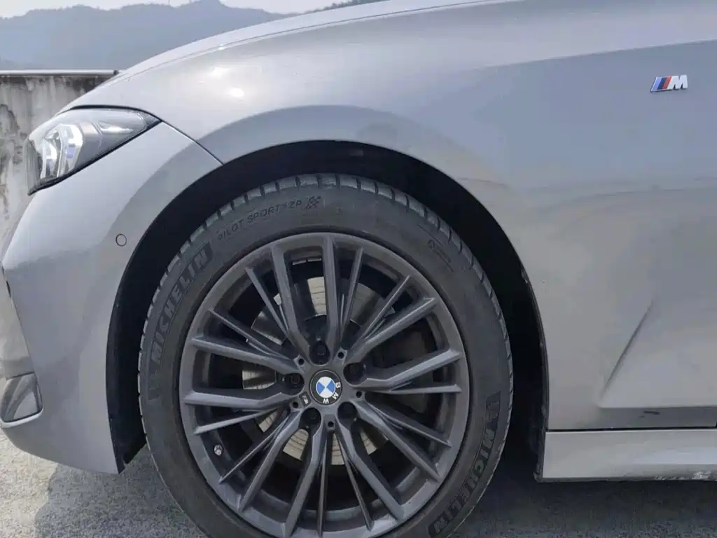 BMW 3 Series 3 2024 330i M Sport