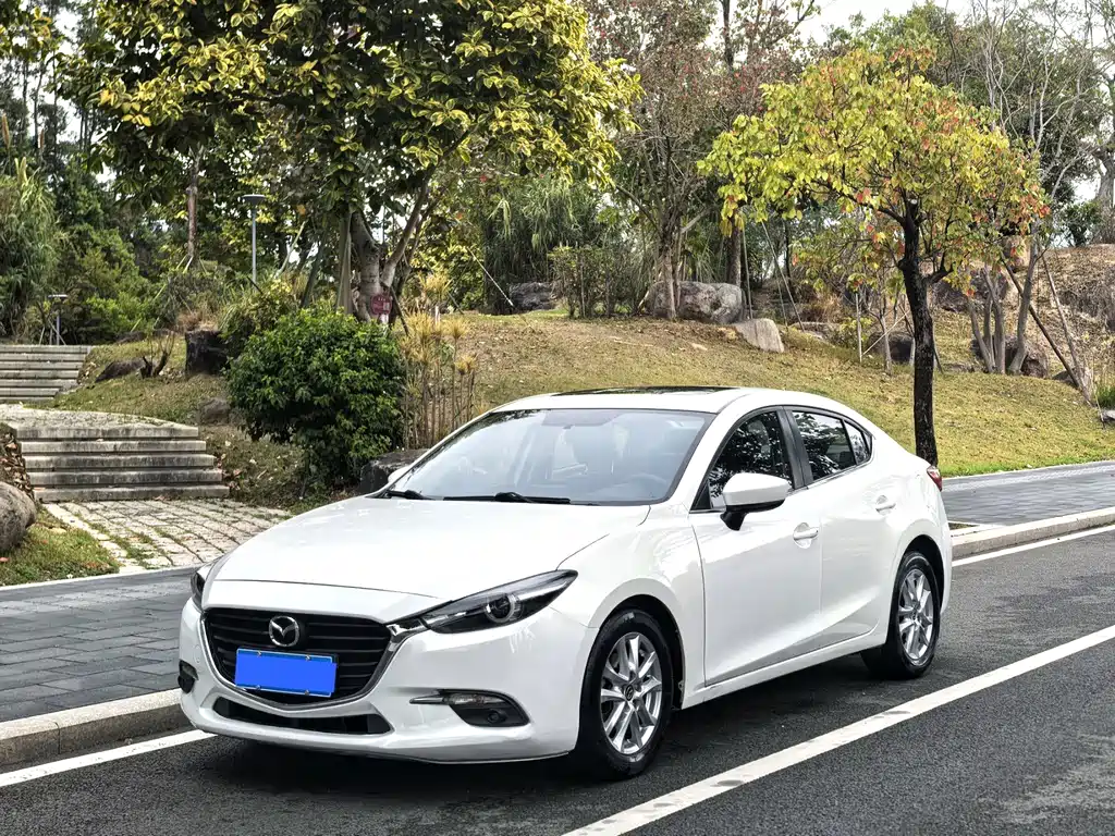 MAZDA 3 ANGKESAILA