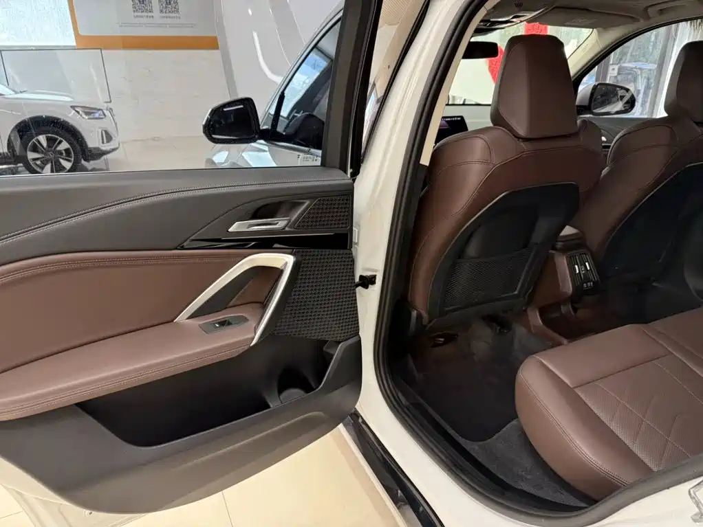 BMW X1 — миниатюра 17