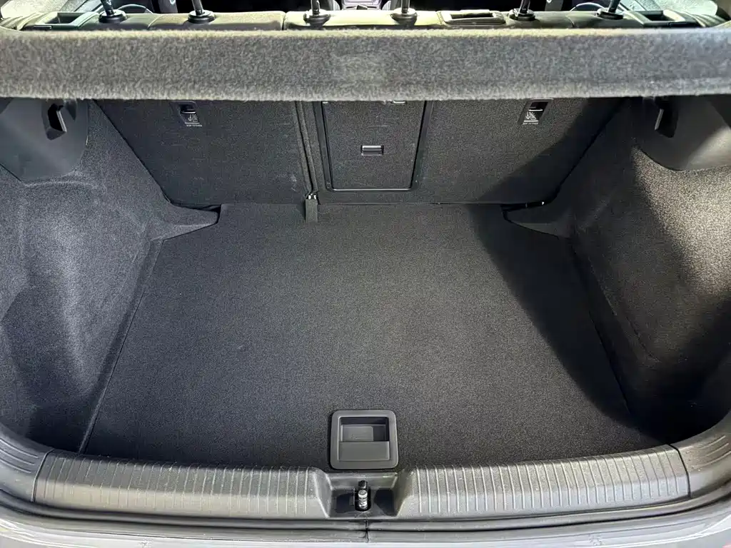 Volkswagen Golf — миниатюра 6