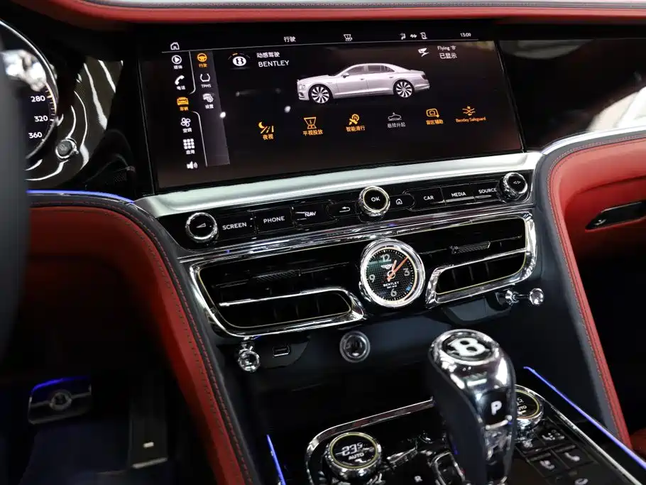 Bentley Flying Spur — миниатюра 11