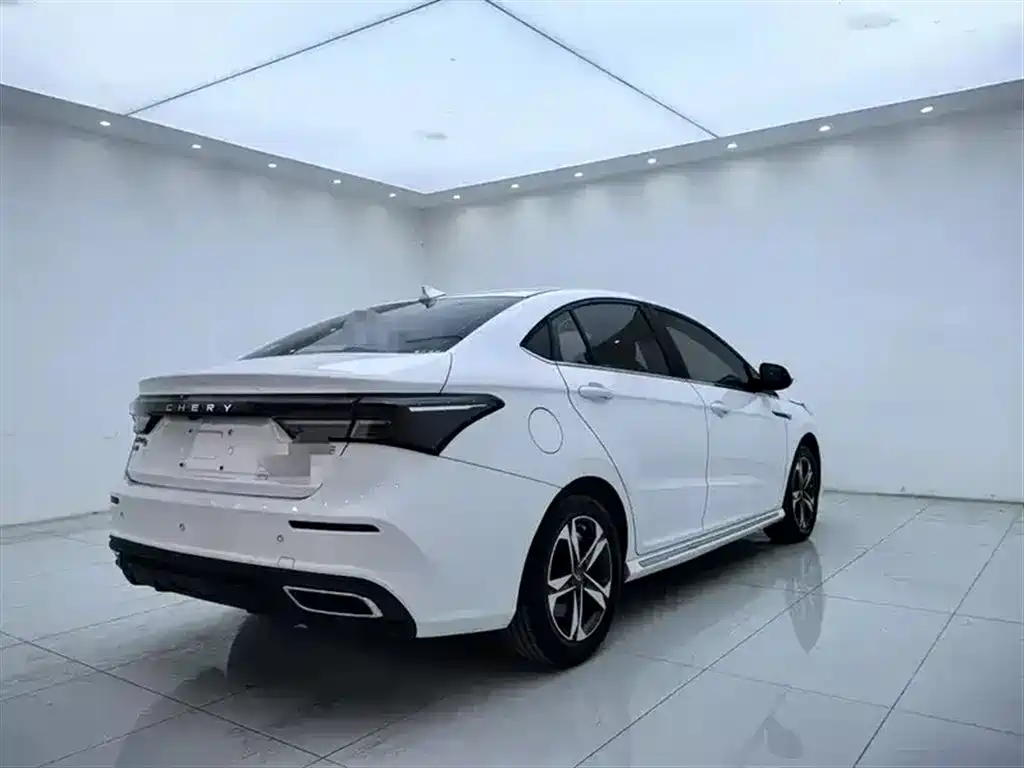 Chery 5 PLUS 2021 AI 1.5L CVT PLUS