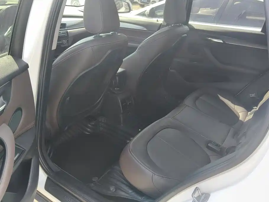 BMW X1 — миниатюра 11