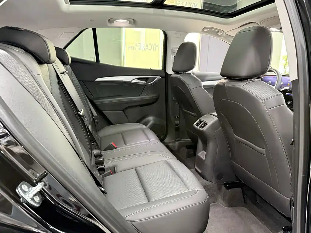 Buick Envision S — миниатюра 12