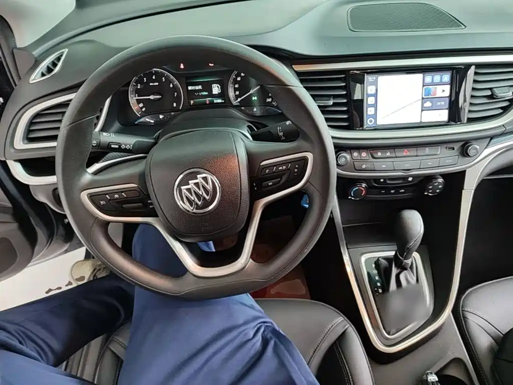 Buick Excelle — миниатюра 10