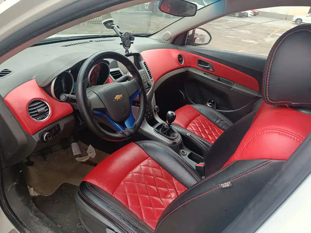 Chevrolet Cruze 2013 1.6L SE WTCC MT