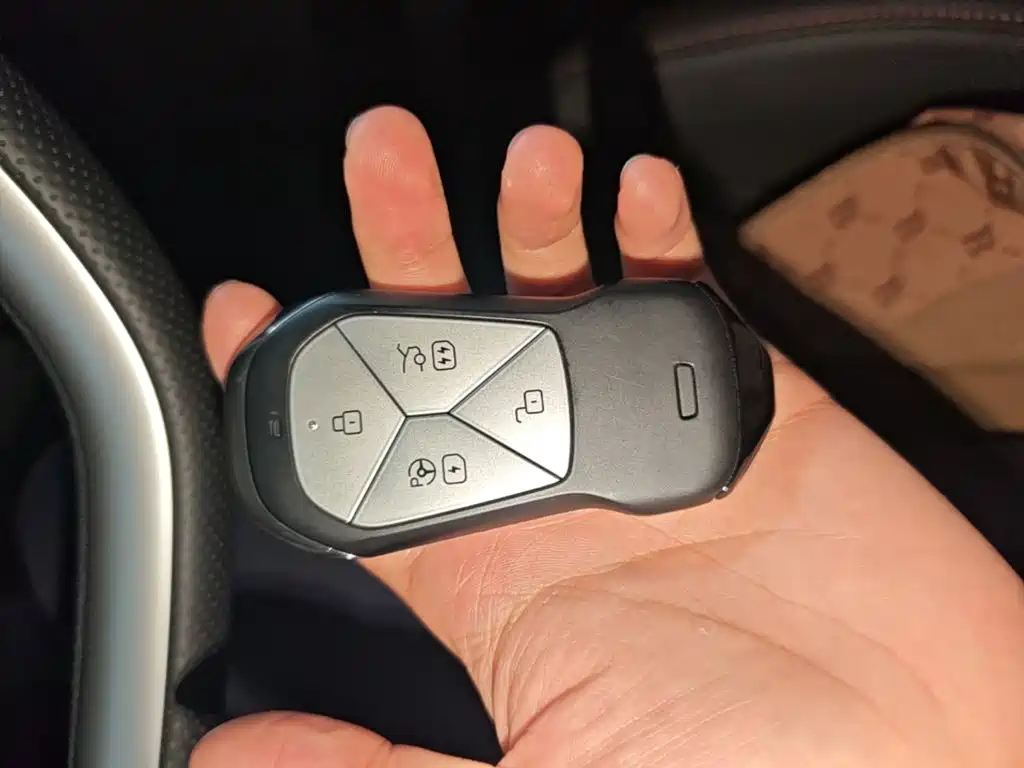 XPeng P7 — миниатюра 9