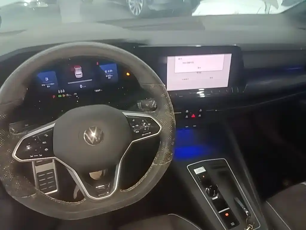 Volkswagen Golf — миниатюра 10