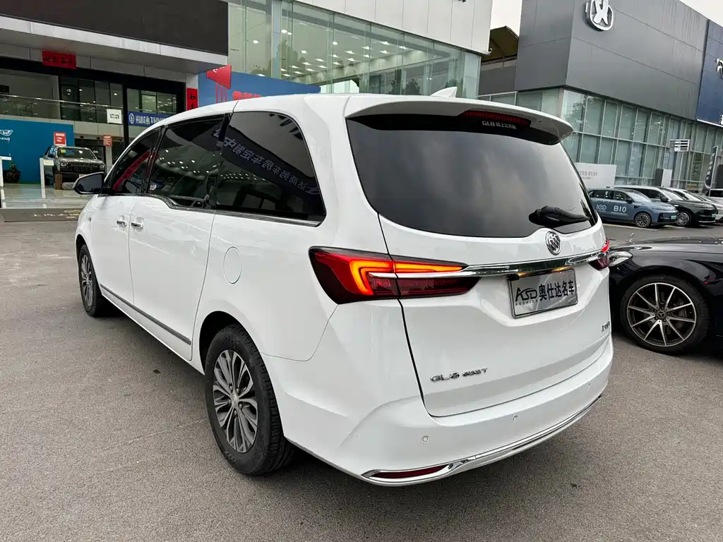 Buick GL8 2021 652T Luxury
