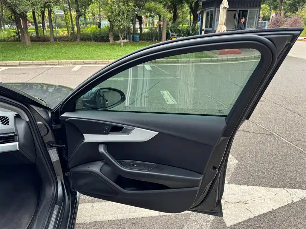 Audi A4L — фотографии объявления, Фото 23