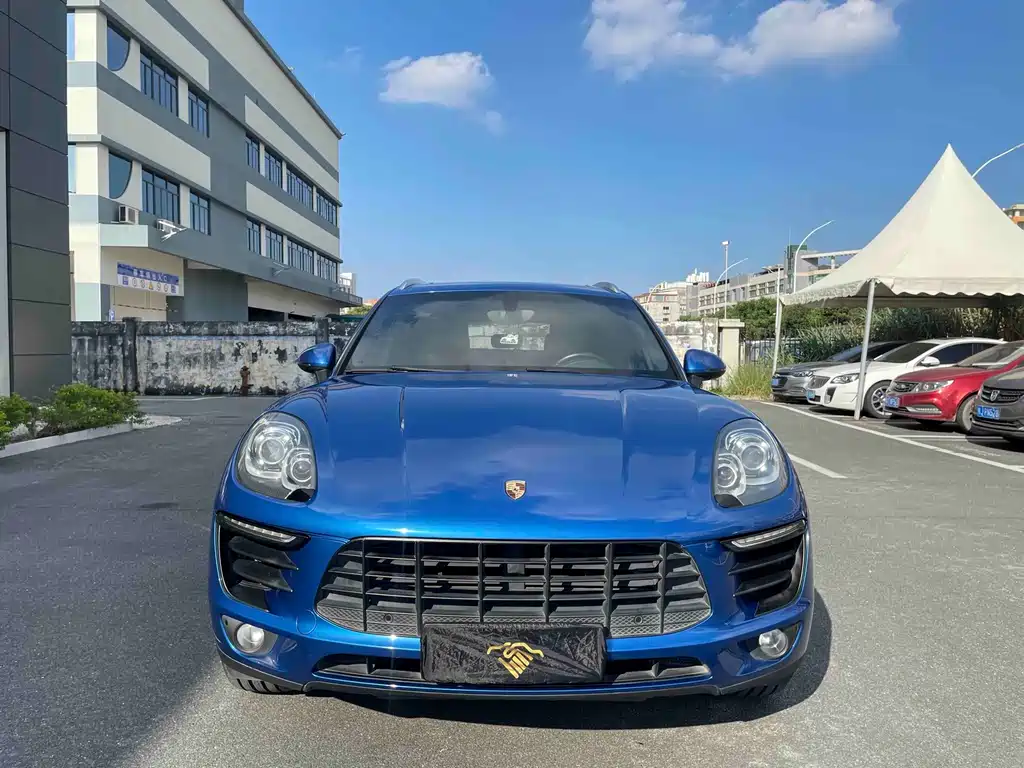Porsche Macan — миниатюра 2