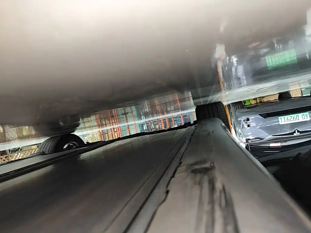 Tesla Model 3 — миниатюра 21
