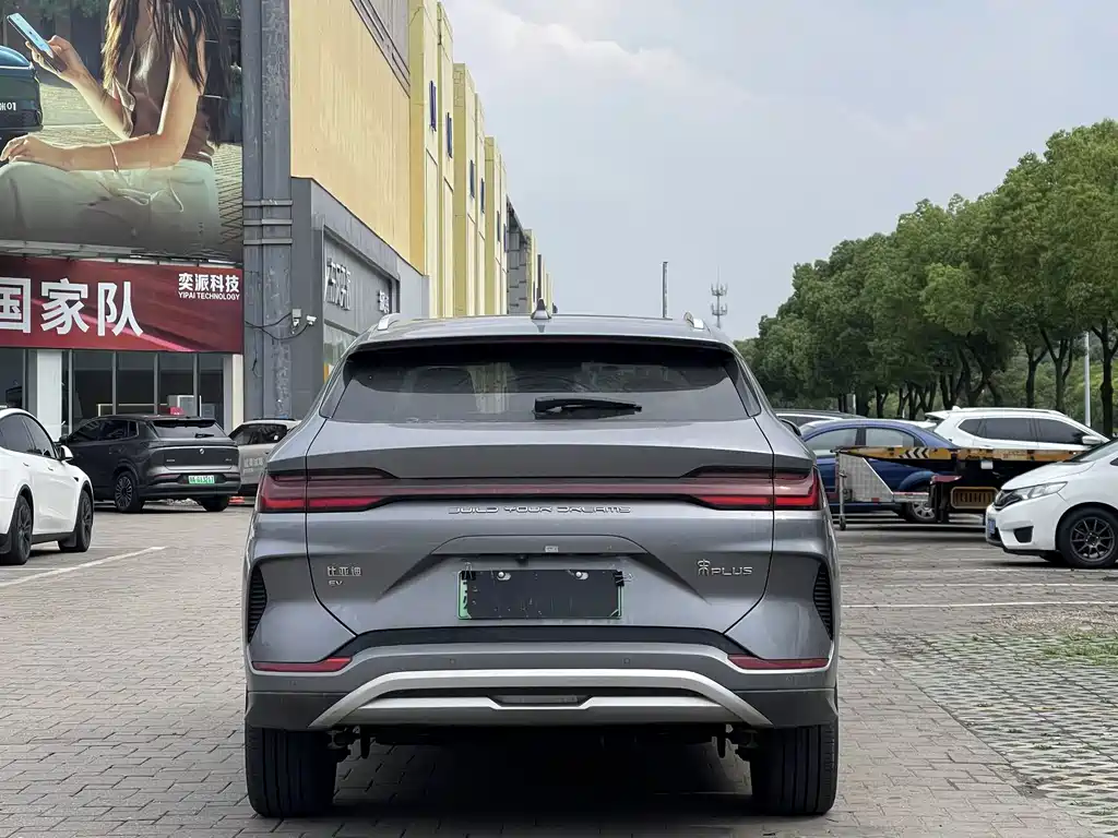 BYD Song Plus PLUS 2023 Champion EV 520KM Luxury