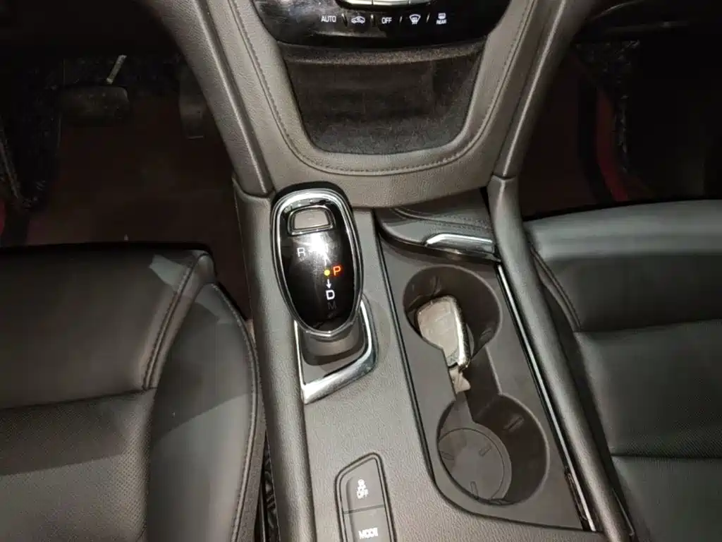 Cadillac XT5 — миниатюра 14