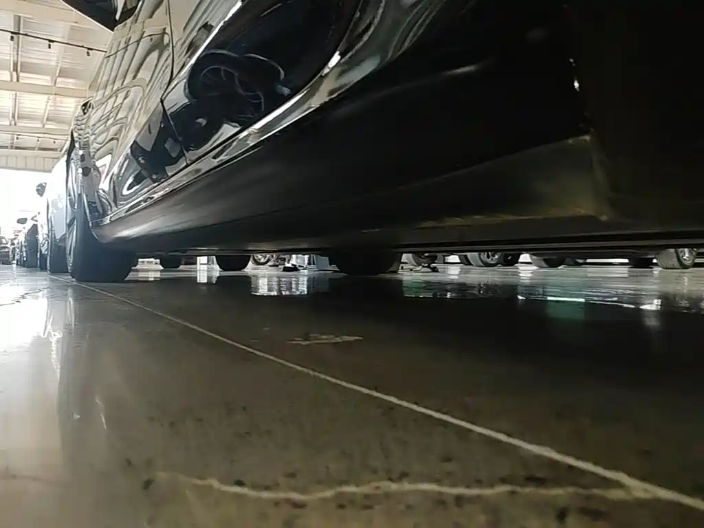 Tesla Model 3 — миниатюра 22