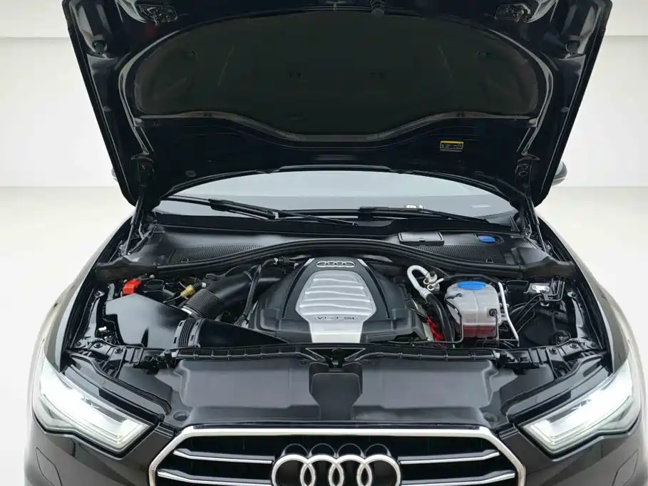 Audi A6L — миниатюра 6