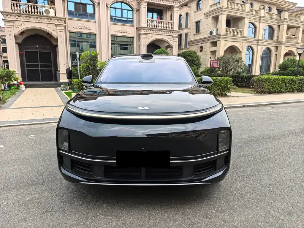 Li Auto Li L9 — миниатюра 2