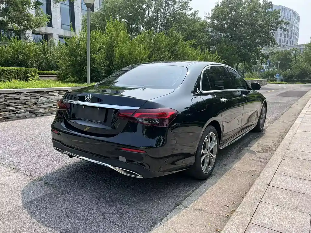 Mercedes-Benz E-Class E 2023 E 300 L Sport Luxury