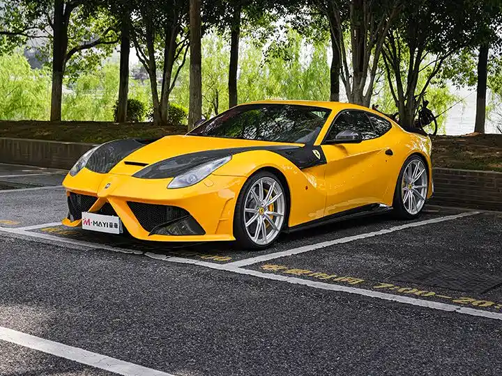 Ferrari F12berlinetta 2013 6.3L
