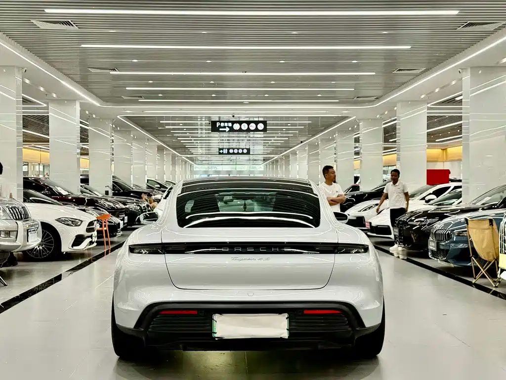 Porsche Taycan 2019 Taycan 4S