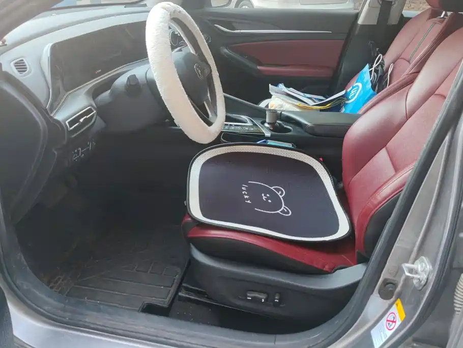 Changan Eado — миниатюра 9
