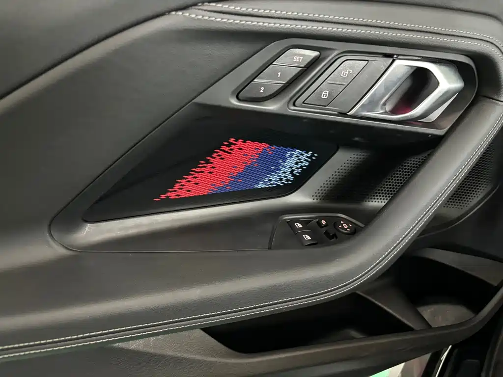 BMW M2 — миниатюра 7