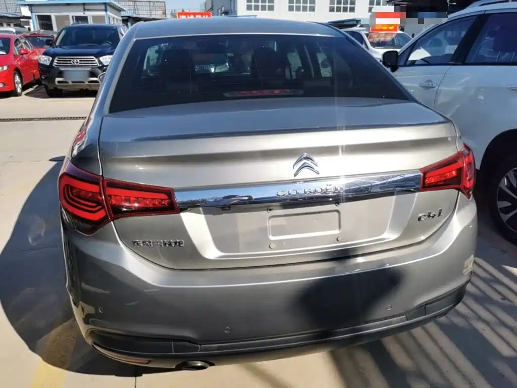 Citroen C4L — миниатюра 6