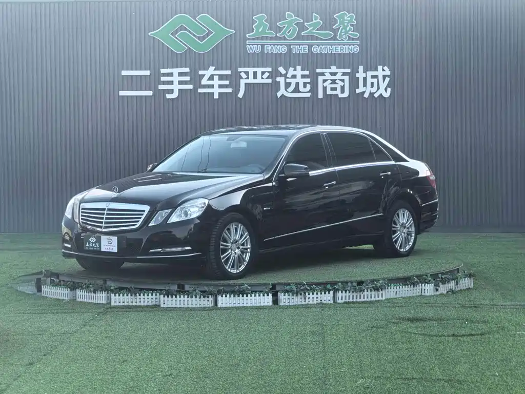 Mercedes-Benz E-Class 2012
