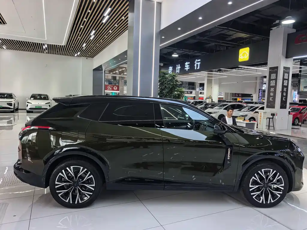 Lynk & Co 08 EM-P — миниатюра 16