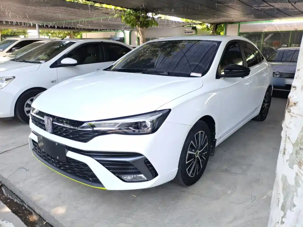 Roewe i5