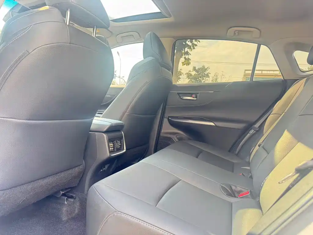 Toyota Venza — миниатюра 5