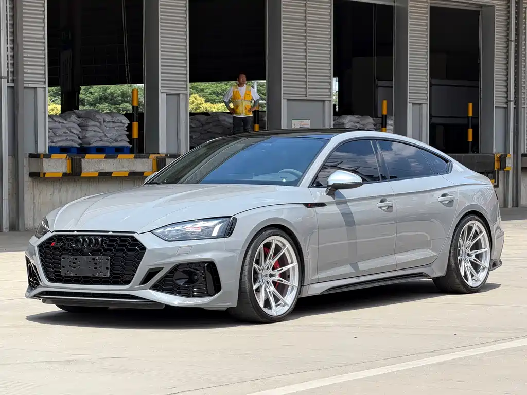Audi RS 5 2023 RS 5 2.9T Sportback Black Brilliance Edition