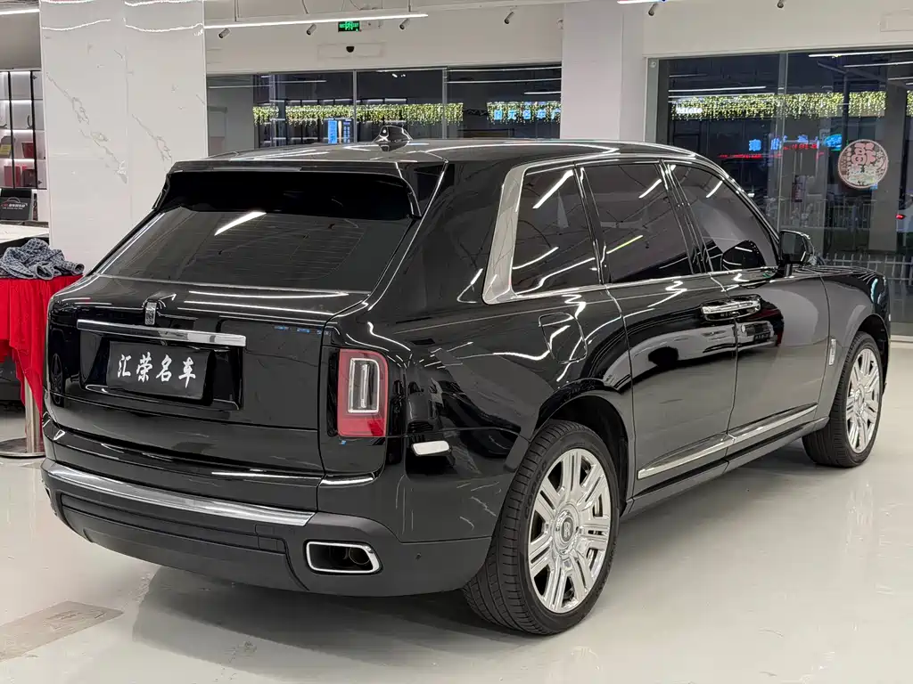 ROLLS-ROYCE CULLINAN