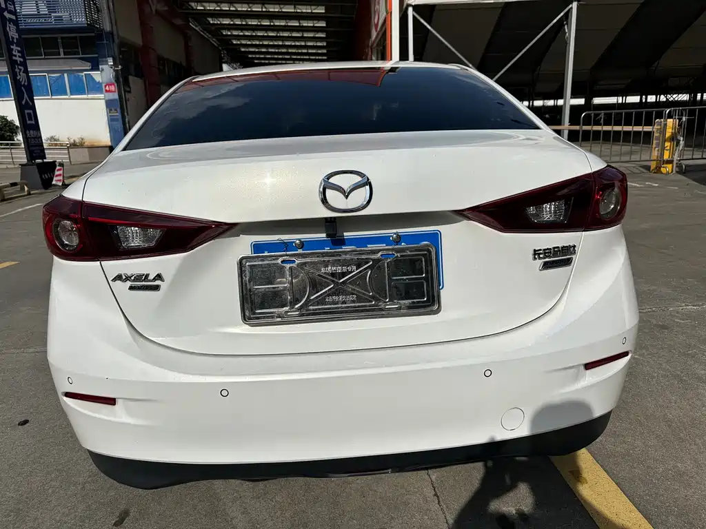 MAZDA 3 ANGKESAILA