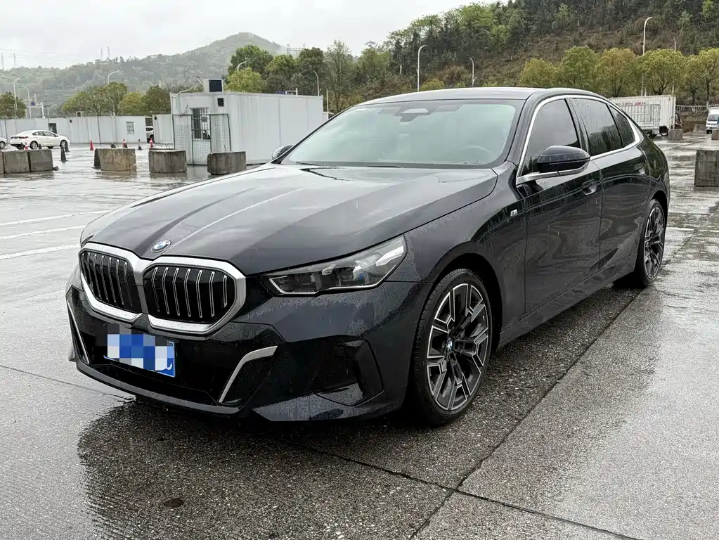 BMW 5 Series 2024 530Li Premium Type M Sport Package