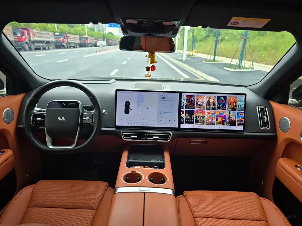 Li Auto L8 2023 Pro