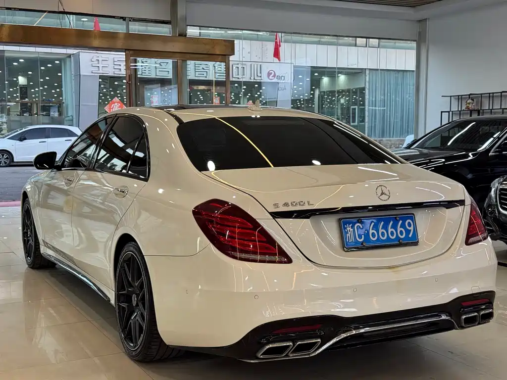 Mercedes-Benz S-Class — миниатюра 5