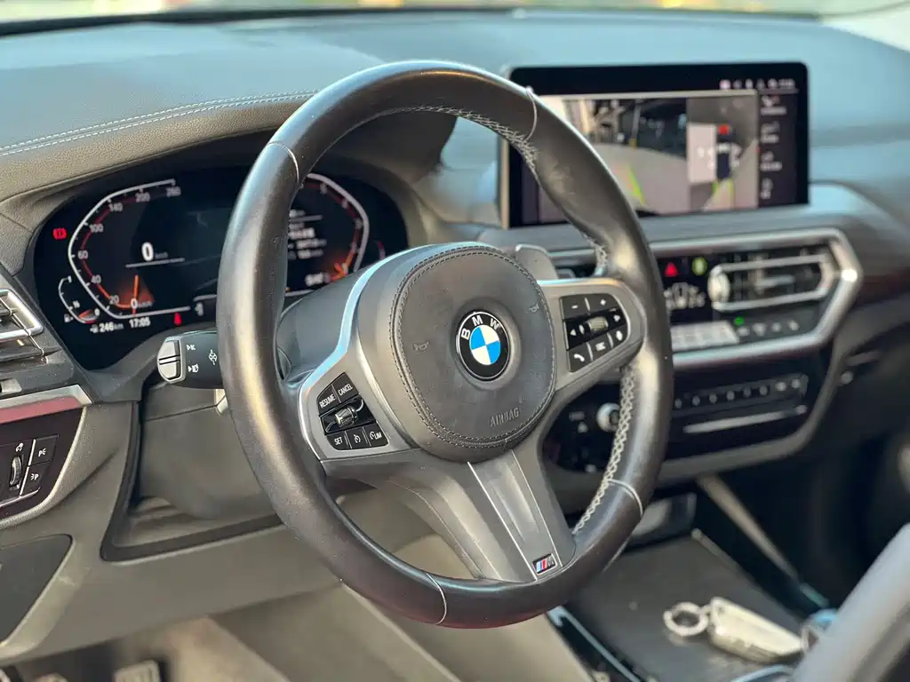 BMW X3 — миниатюра 15